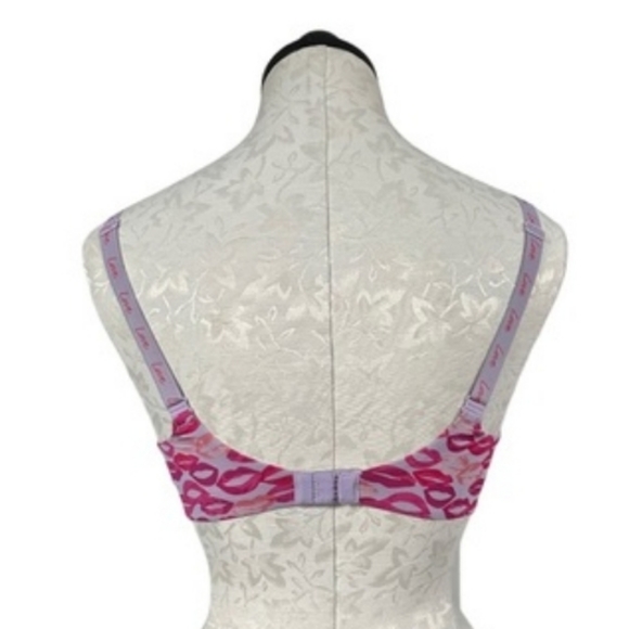 Victoria's Secret Lightly Lined Perfect Coverage T-Shirt Bra Lip Kiss Size 34C - Picture 6 of 16